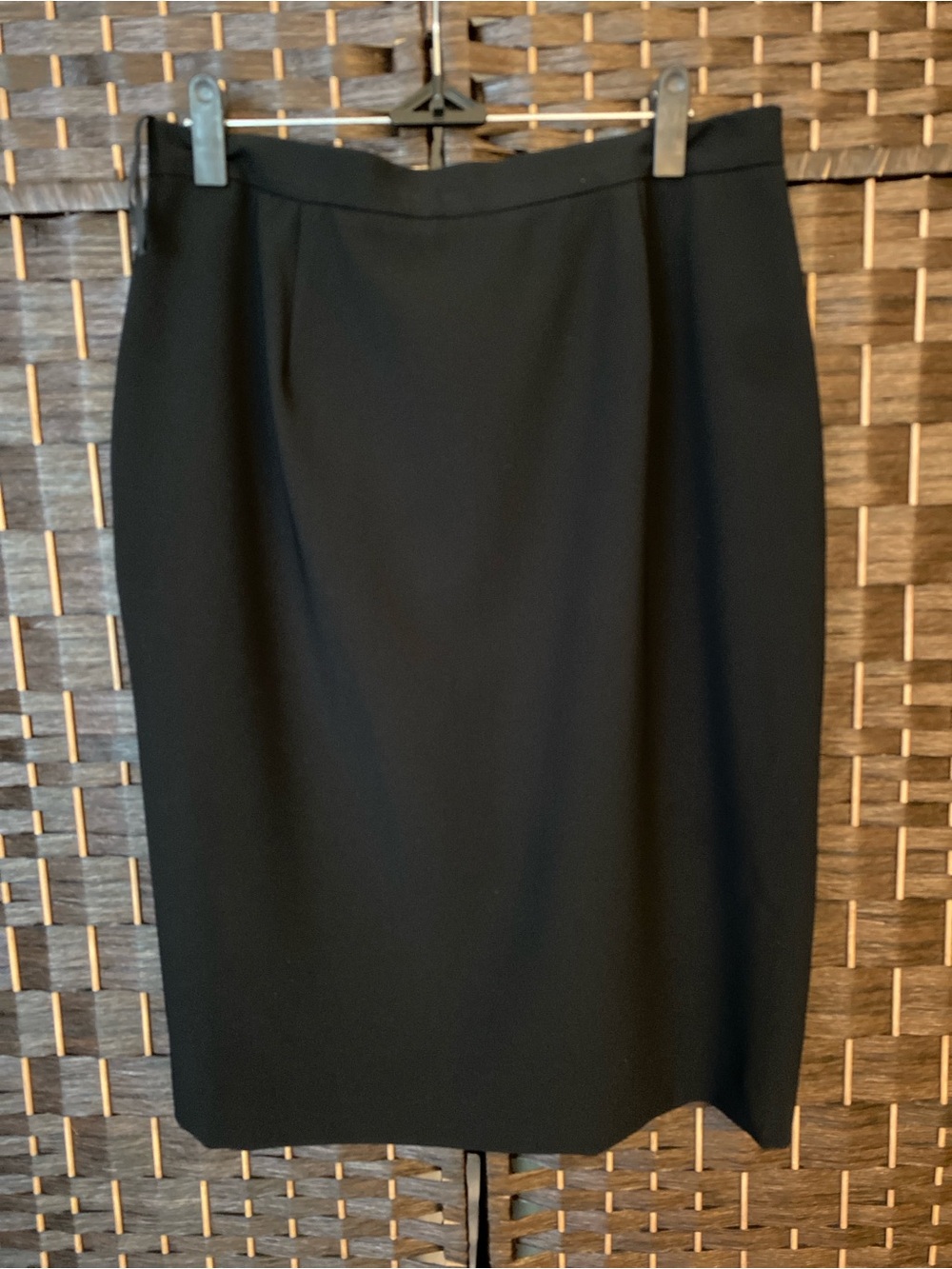 Classic Black Pencil Skirt - Professional Women's Workwear - Size 12 - NWT